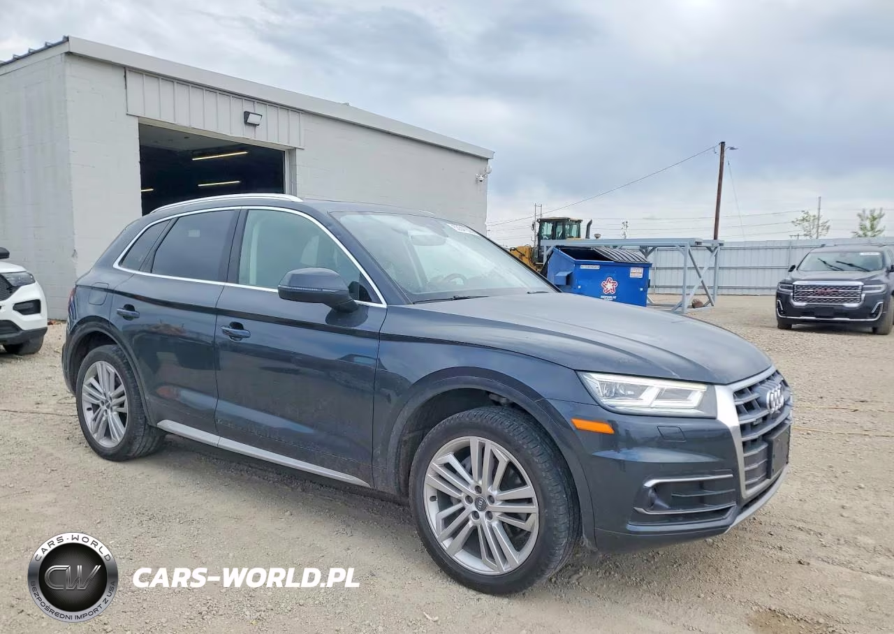 2018 Audi Q5 Prestige VIN:WA1CNAFY3J2234649 - 4