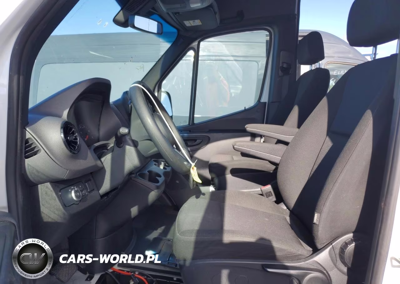 2023 Mercedes-Benz Sprinter 2500 VIN:W1Y4KBHY2PT134739 - 7