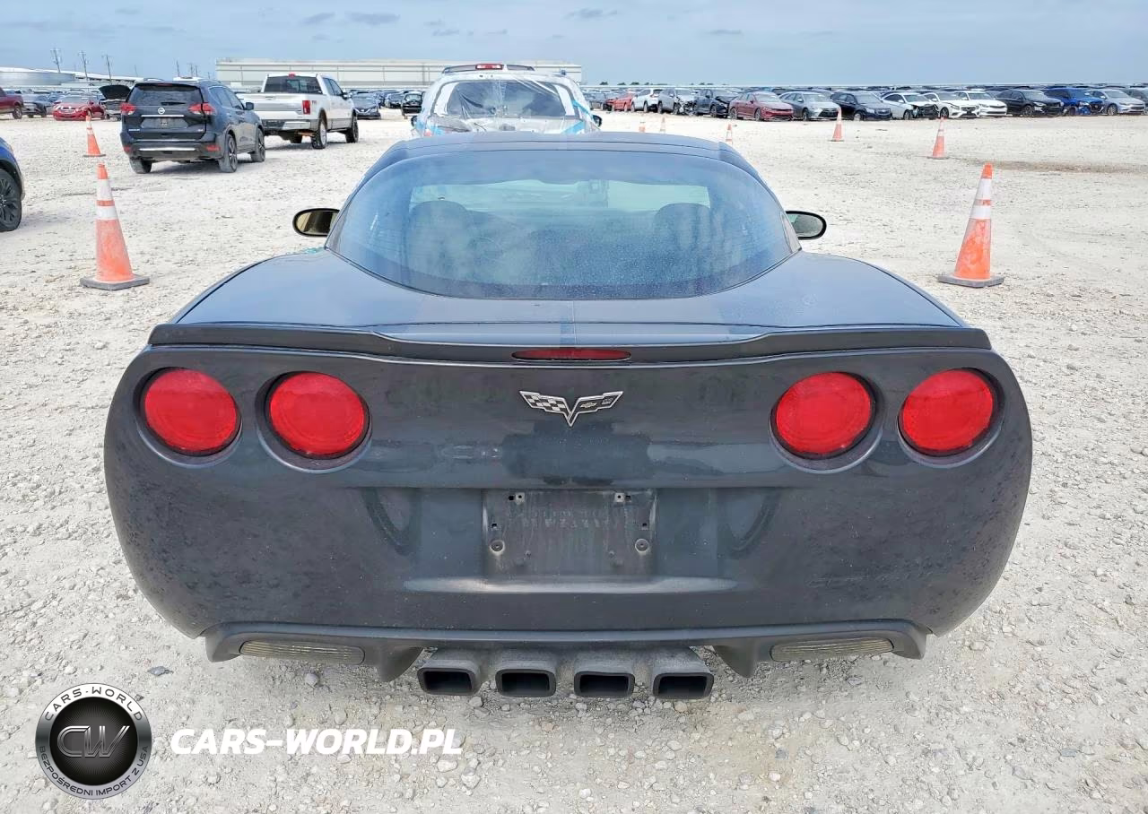 2012 Chevrolet Corvette VIN:1G1YH2DW2C5105158 - 6