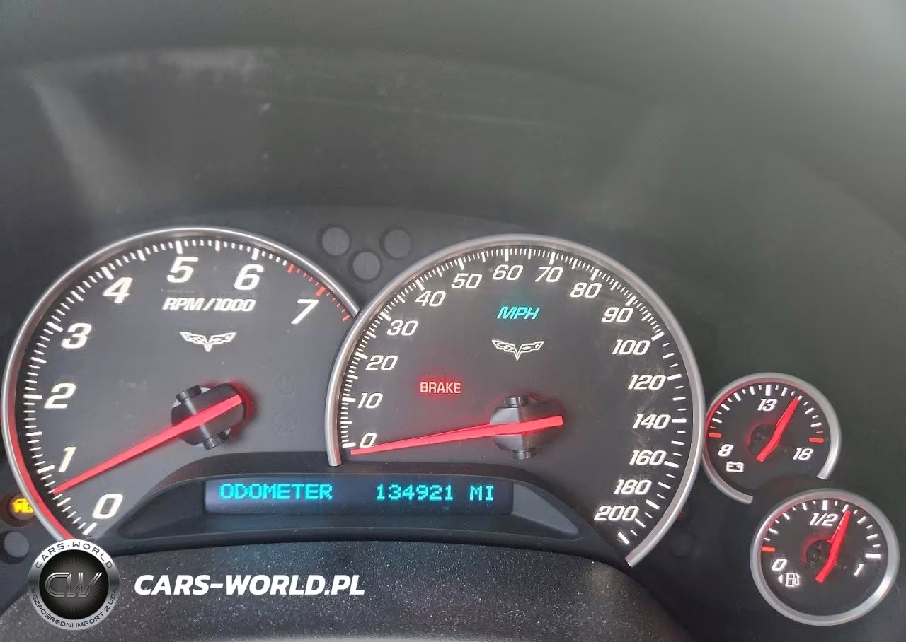 2012 Chevrolet Corvette VIN:1G1YH2DW2C5105158 - 9