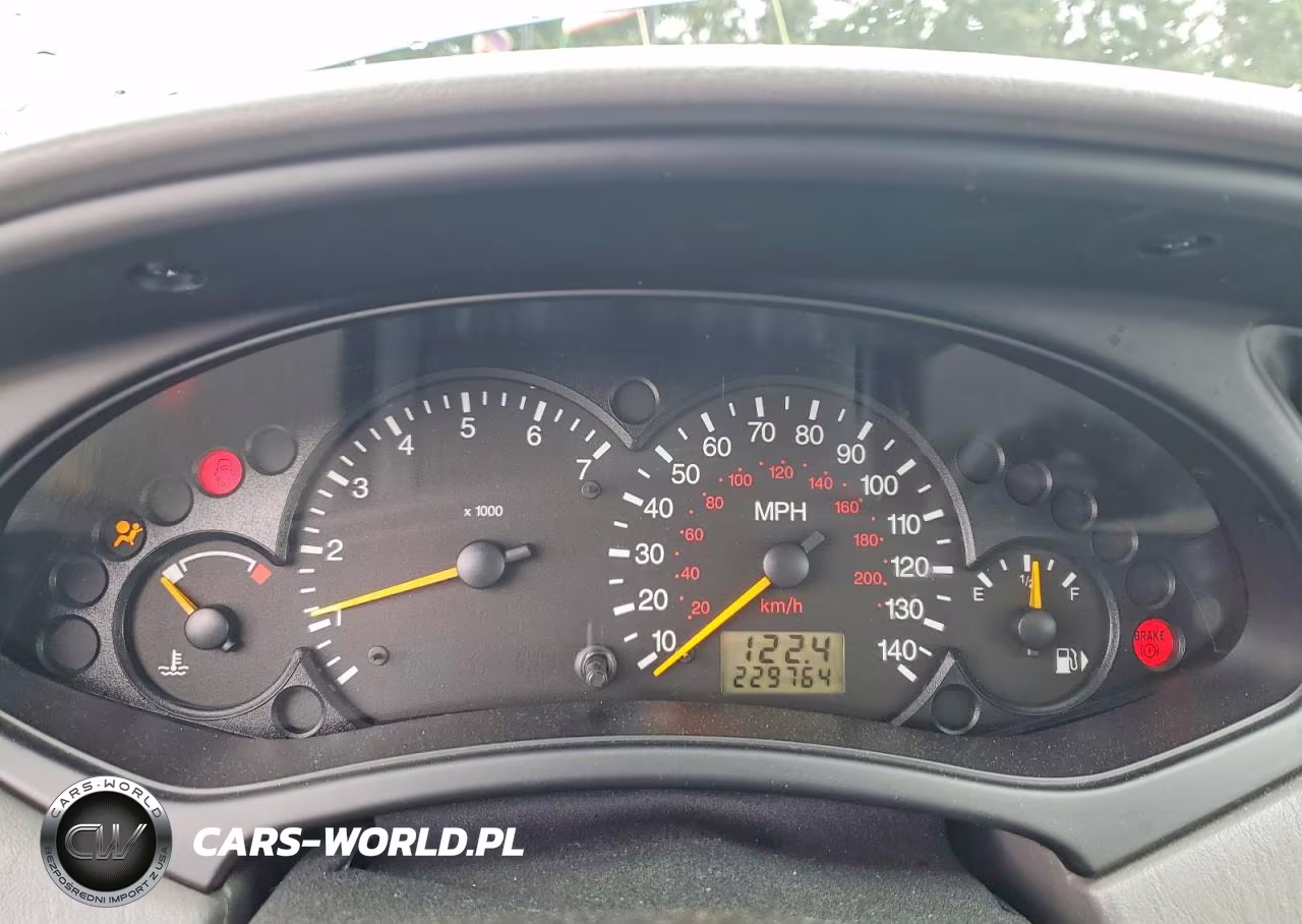 2004 Ford Focus Zx5 VIN:3FAFP37304R112400 - 9