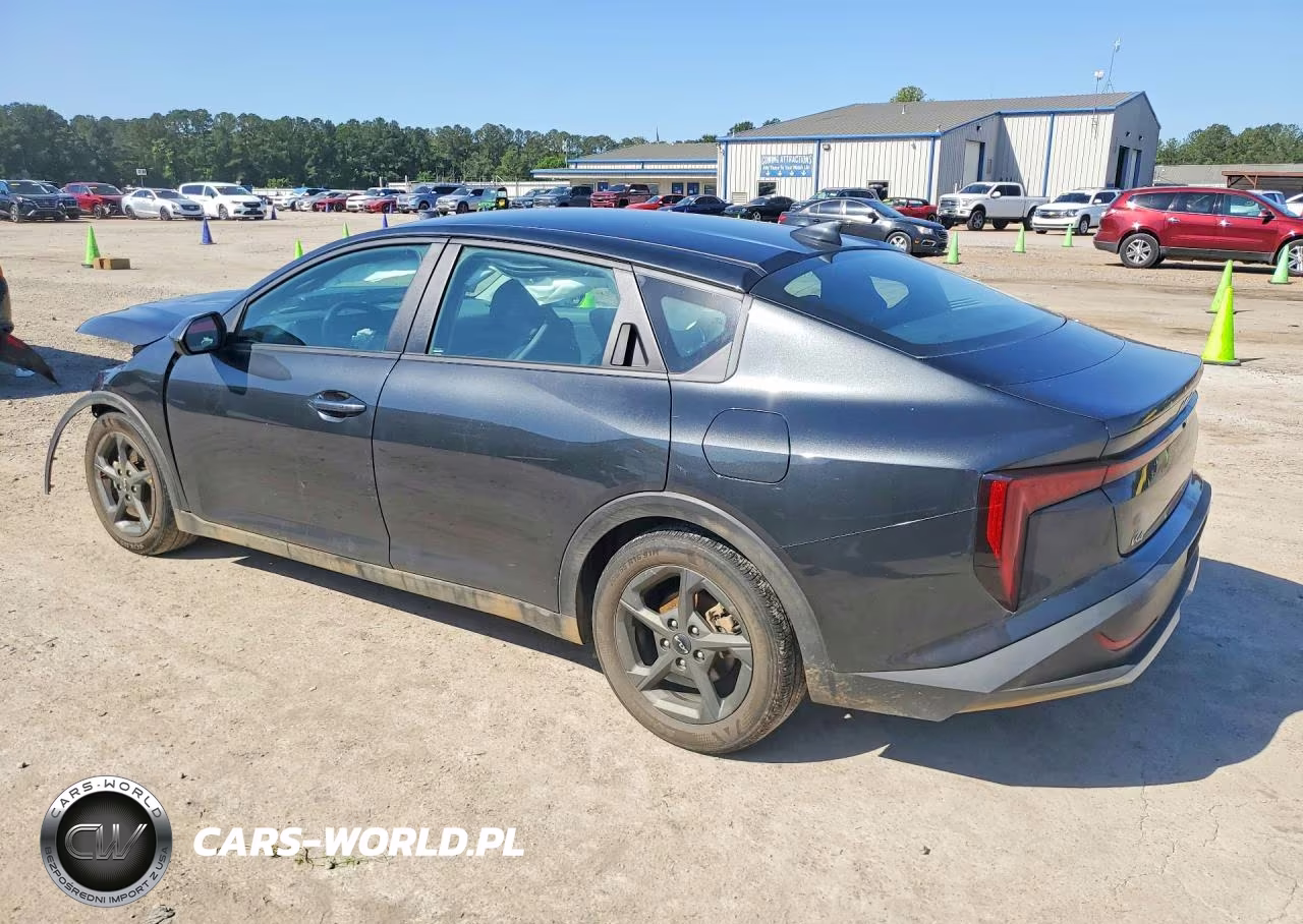 2025 Kia K4 Lxs VIN:3KPFT4DE9SE090032 - 2