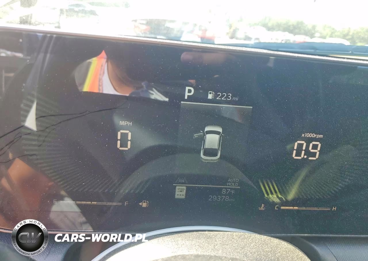 2025 Kia K4 Lxs VIN:3KPFT4DE9SE090032 - 9