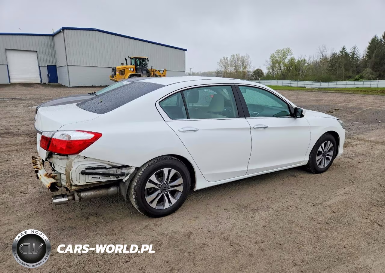 2013 Honda Accord Lx VIN:1HGCR2F3XDA041172 - 3