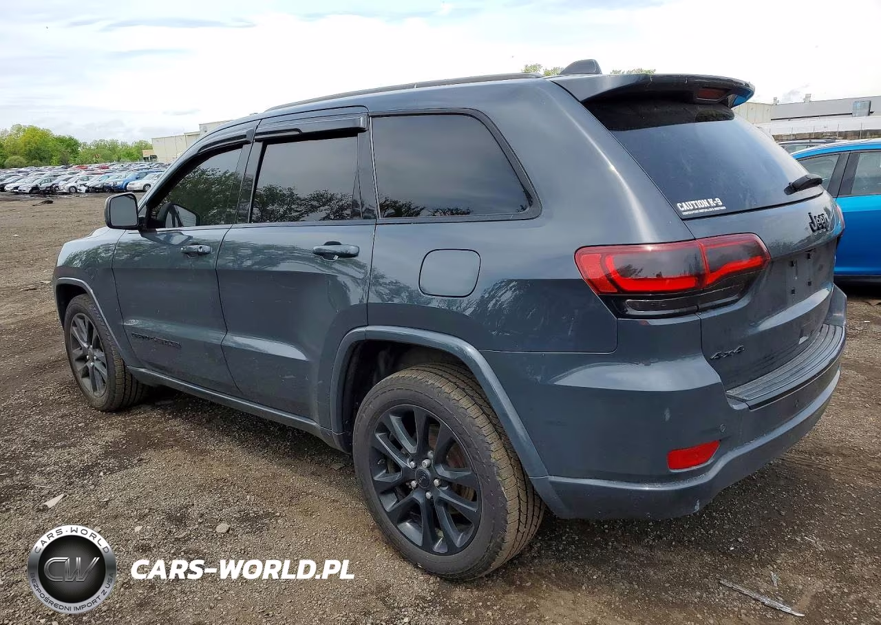 2017 Jeep Grand Cherokee Laredo VIN:1C4RJFAG8HC885982 - 2