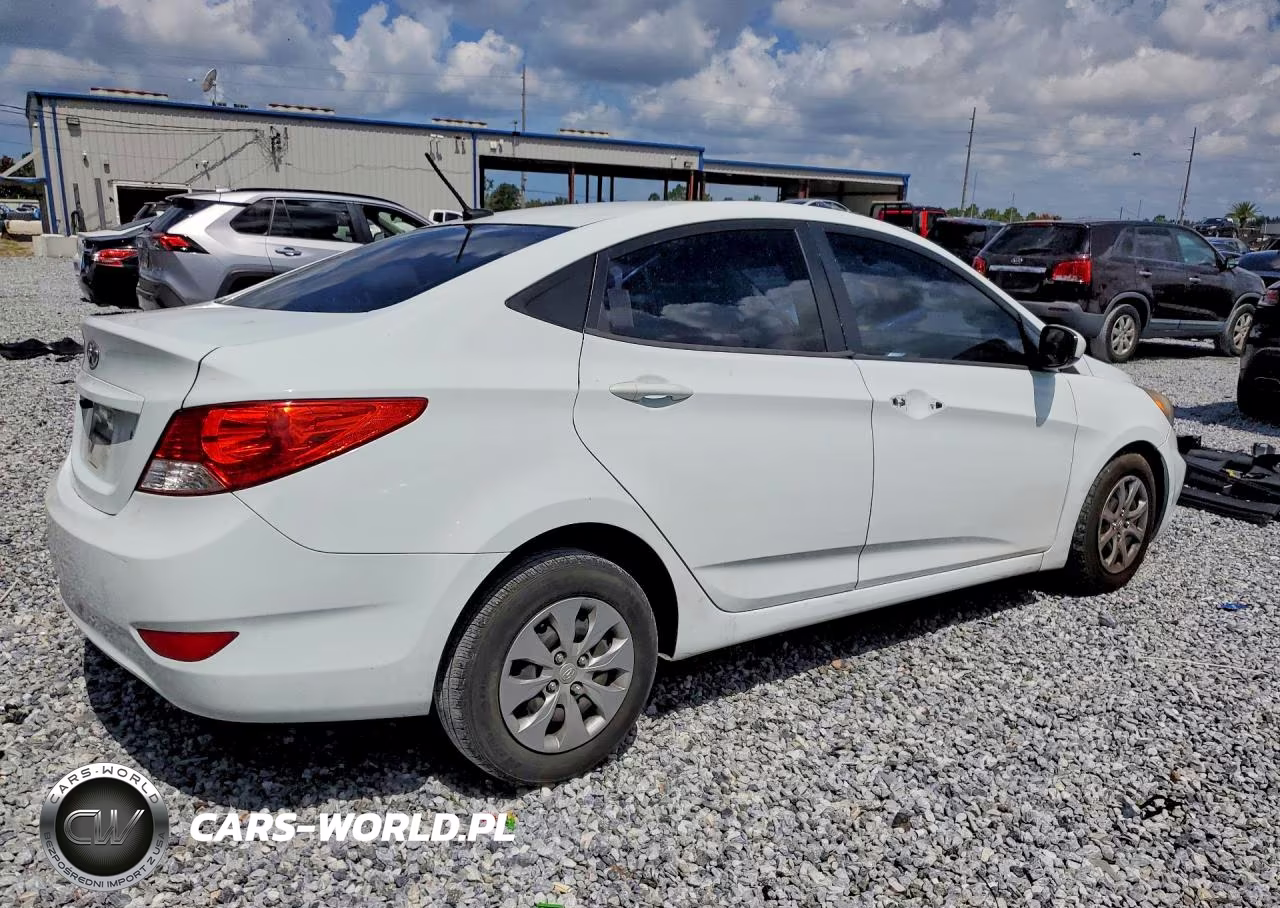 2014 Hyundai Accent Gls VIN:KMHCT4AE7EU641860 - 3