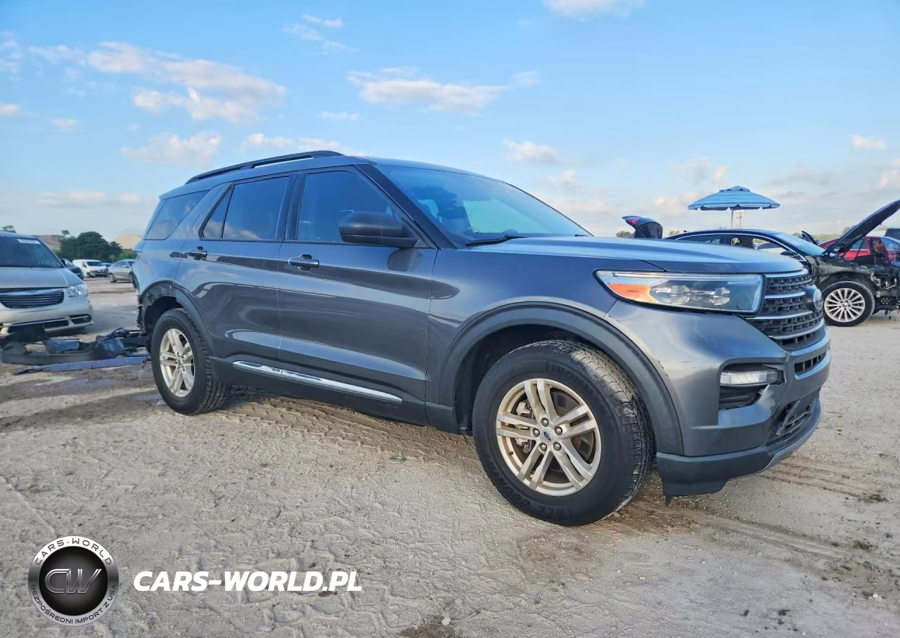2022 Ford Explorer Xlt VIN:1FMSK7DH1NGA17444 - 4