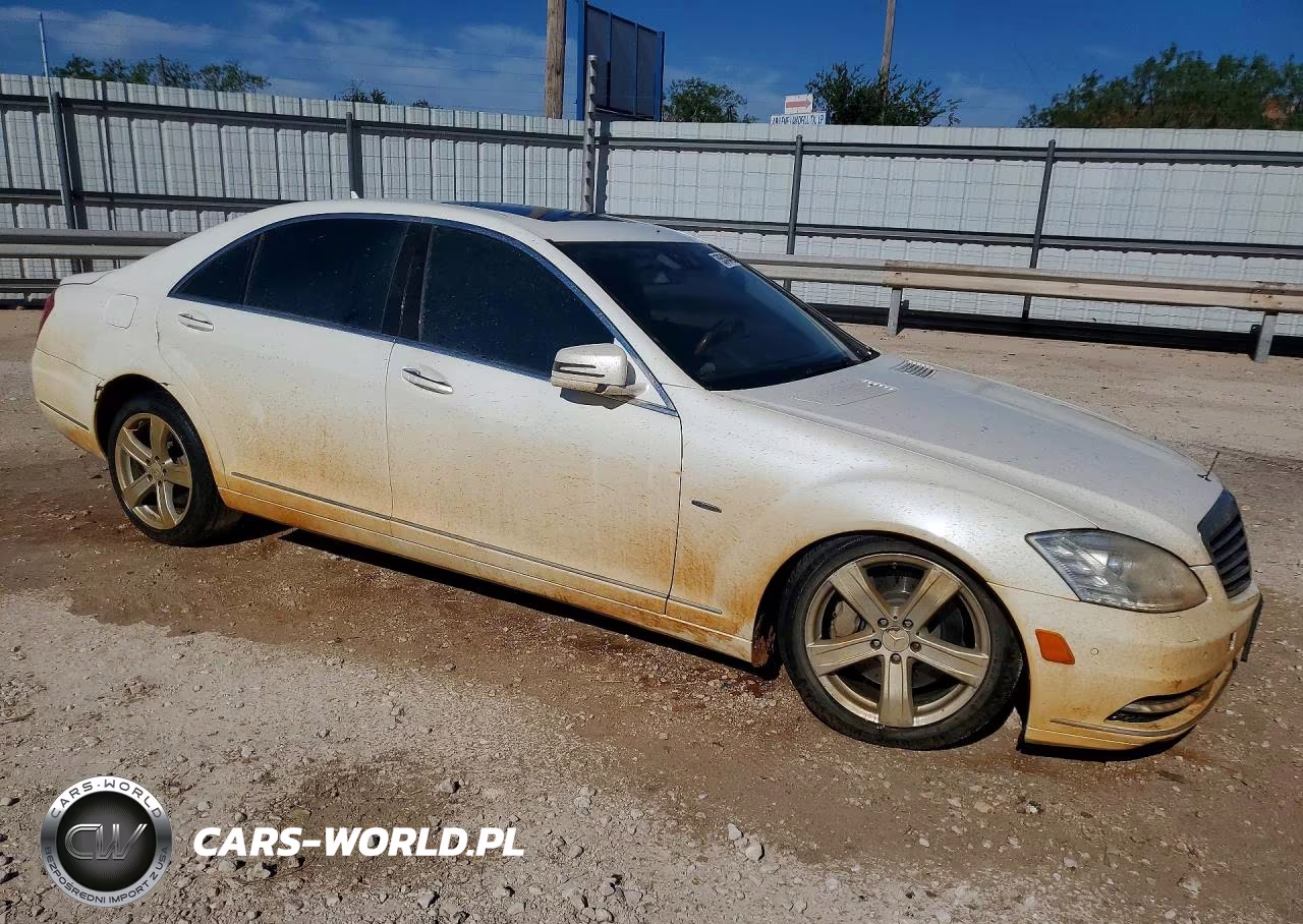 2012 Mercedes-Benz S 550 VIN:WDDNG7DB6CA421585 - 4