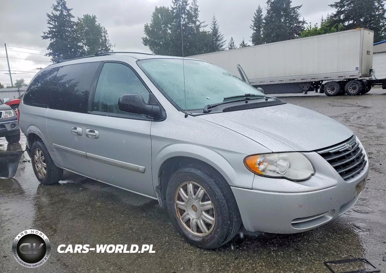 2006 Chrysler Town & Country Touring VIN:2A4GP54L36R739402 - 4
