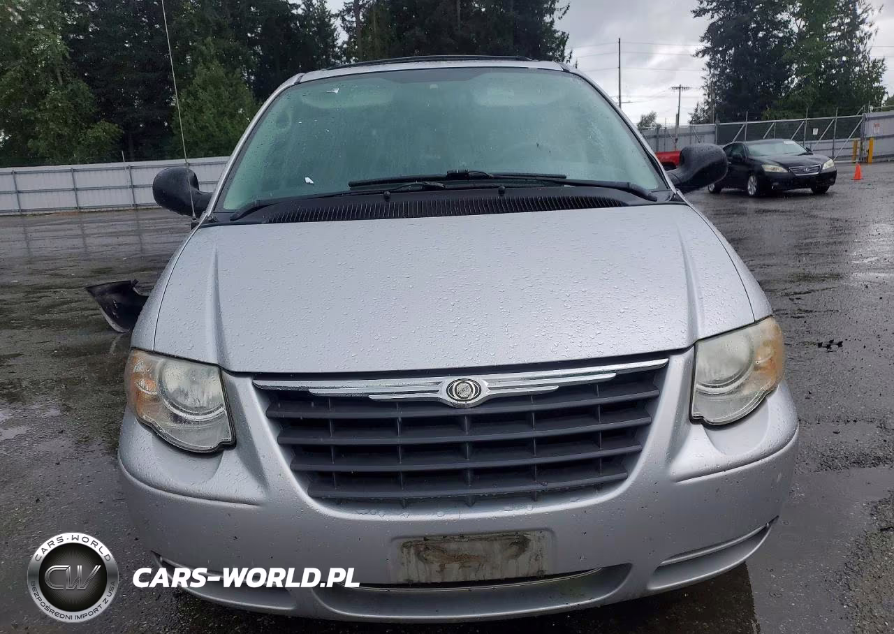 2006 Chrysler Town & Country Touring VIN:2A4GP54L36R739402 - 5