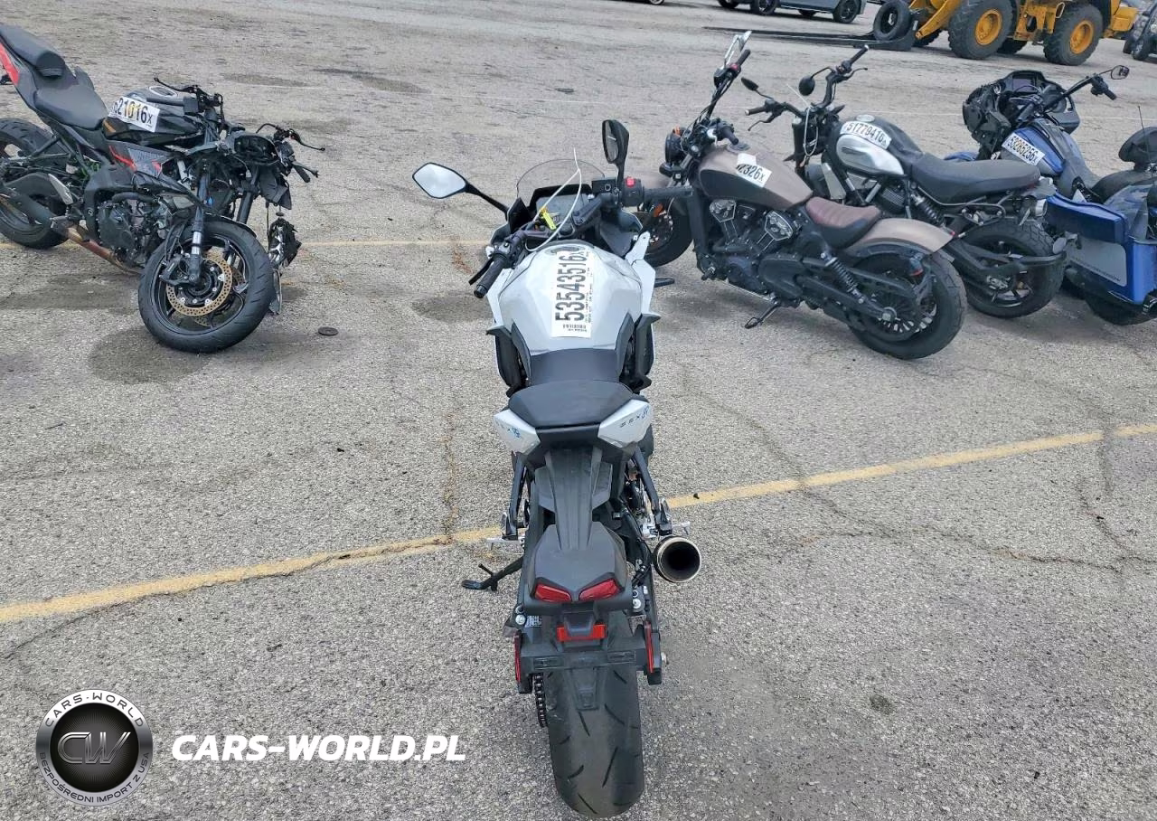 2026 Suzuki Gsx800 F VIN:JS1EM13B2T7100703 - 6