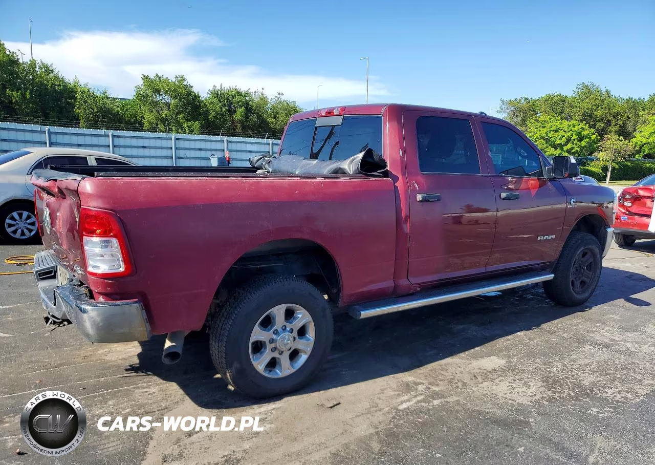 2022 Ram 2500 Tradesman VIN:3C6UR5CL9NG143372 - 3