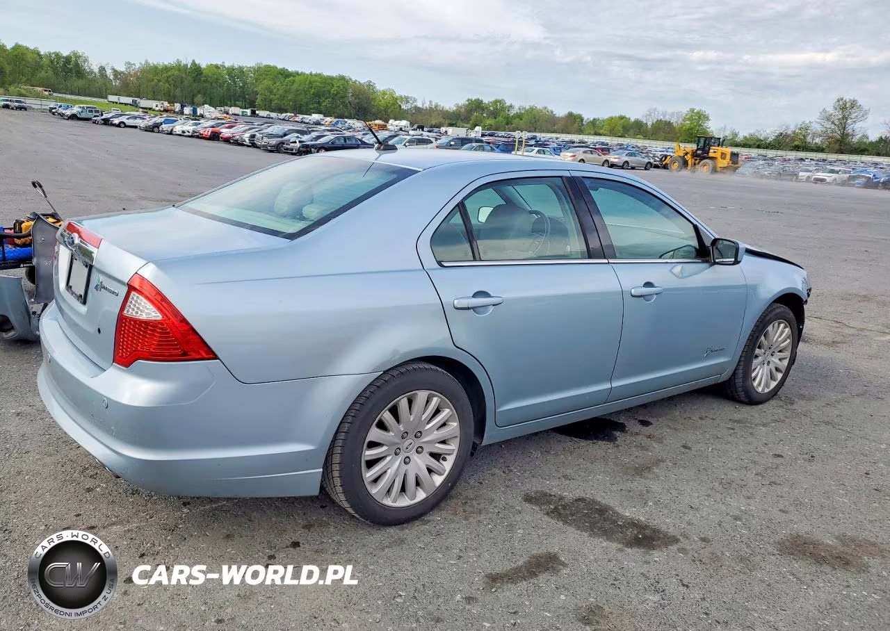 2011 Ford Fusion Hybrid VIN:3FADP0L37BR301604 - 3
