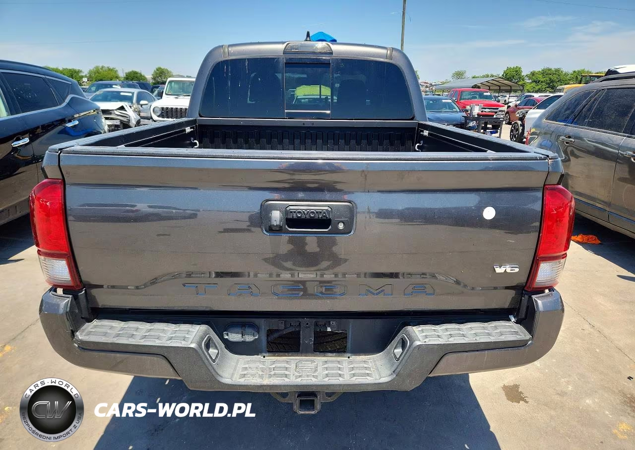 2018 Toyota Tacoma Trd Sport VIN:3TMAZ5CN7JM062282 - 6
