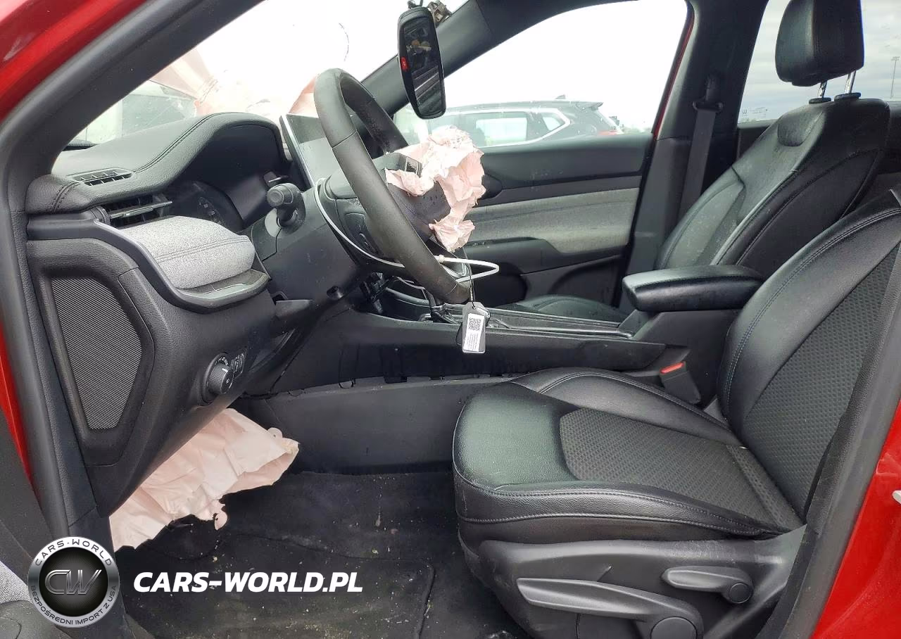 2024 Jeep Compass Latitude VIN:3C4NJDBN8RT137965 - 7