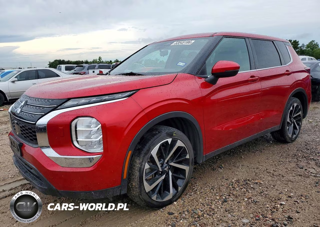 2022 Mitsubishi Outlander – zdjęcie 1 z 13