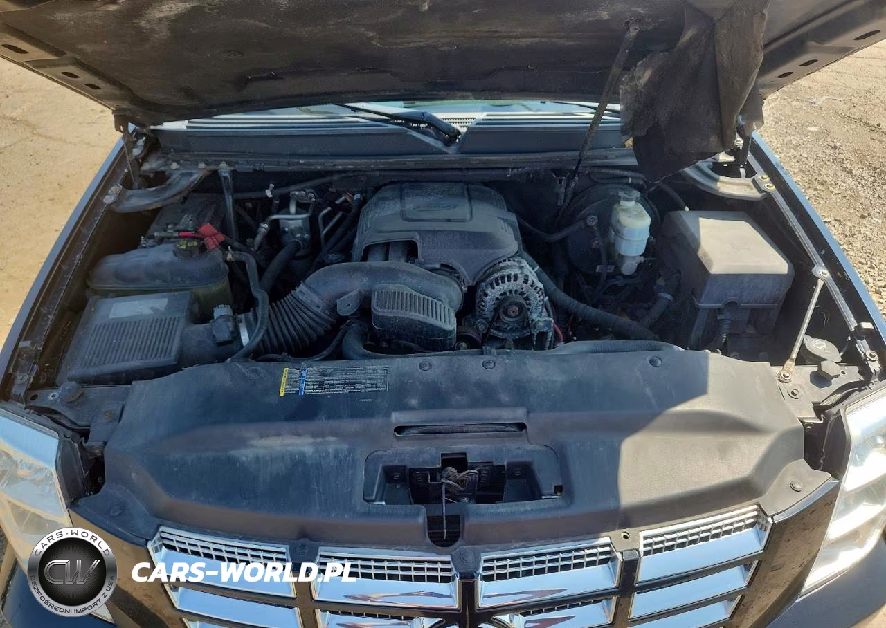 2011 Cadillac Escalade Luxury VIN:1GYS4BEF0BR132089 - 12