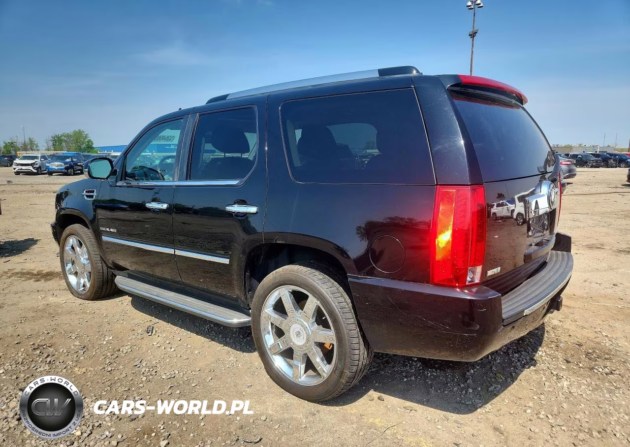2011 Cadillac Escalade Luxury VIN:1GYS4BEF0BR132089 - 2