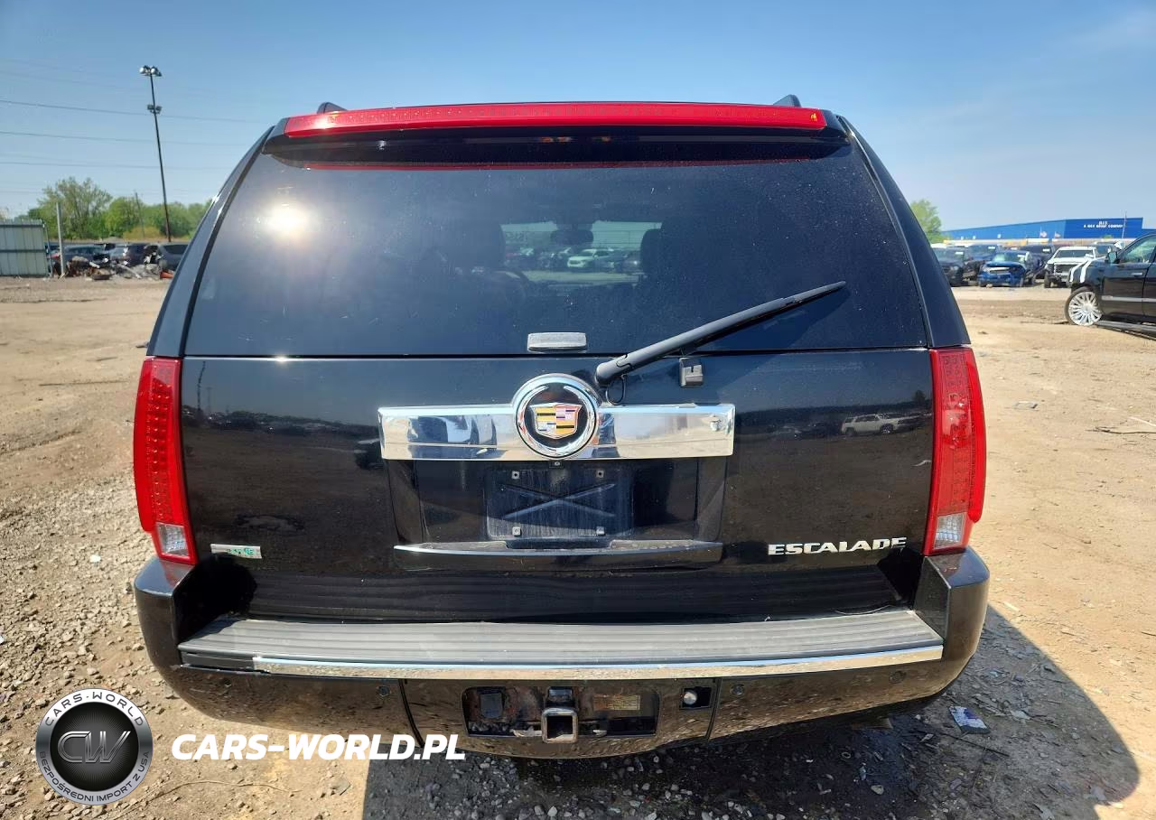 2011 Cadillac Escalade Luxury VIN:1GYS4BEF0BR132089 - 6