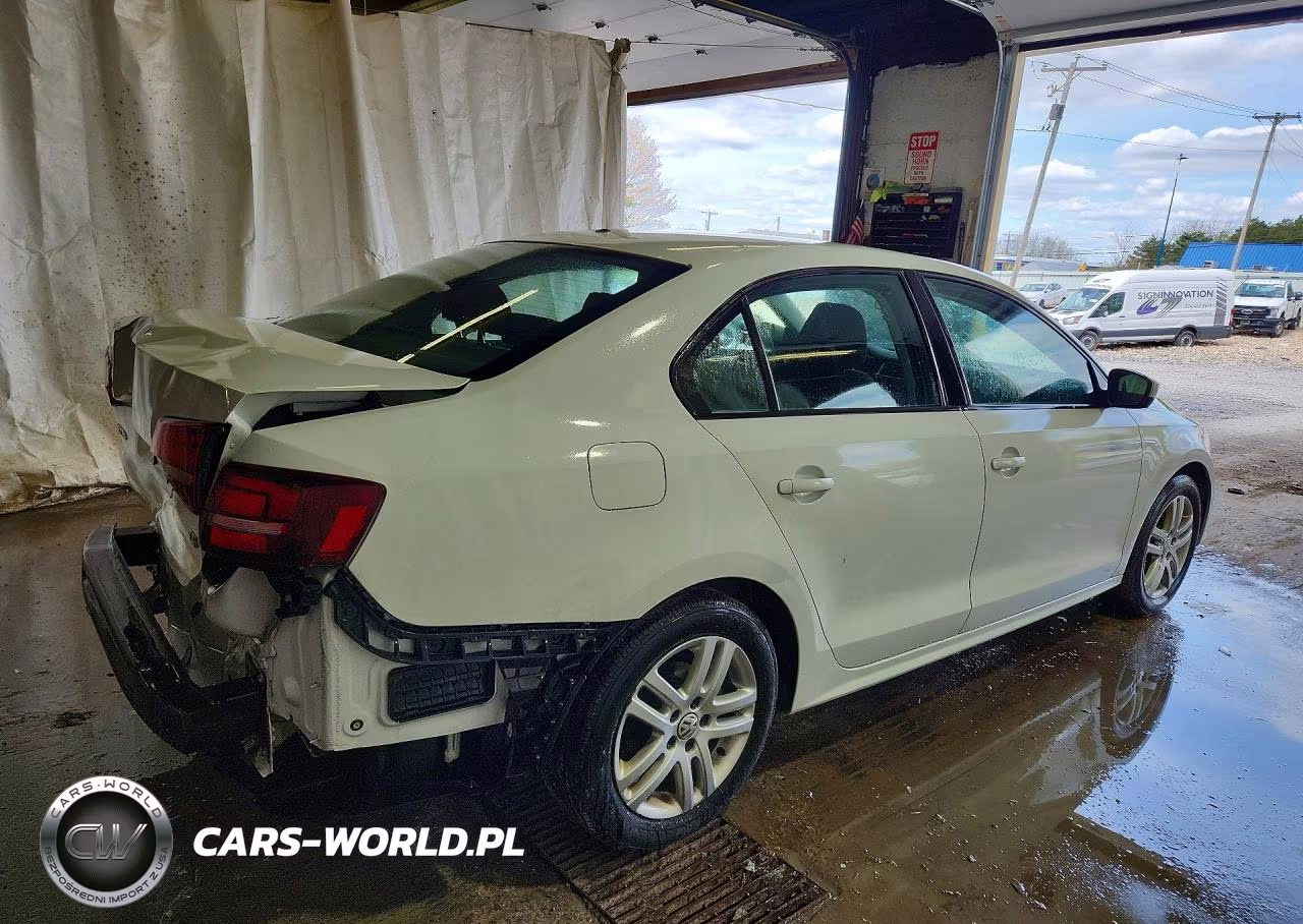 2018 Volkswagen Jetta S VIN:3VW167AJ0JM210872 - 3