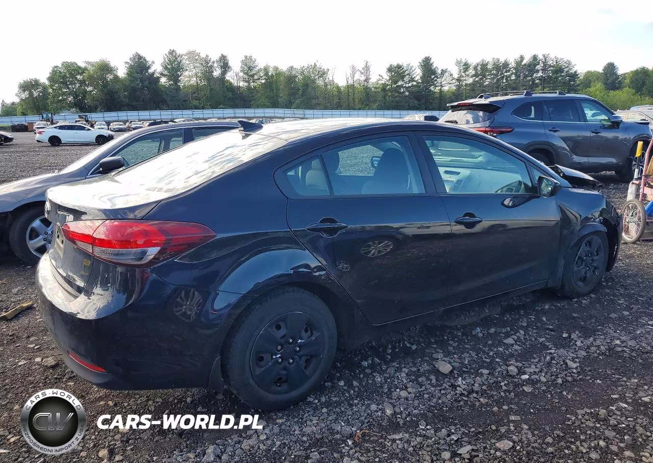 2018 Kia Forte Lx VIN:3KPFL4A77JE237517 - 3