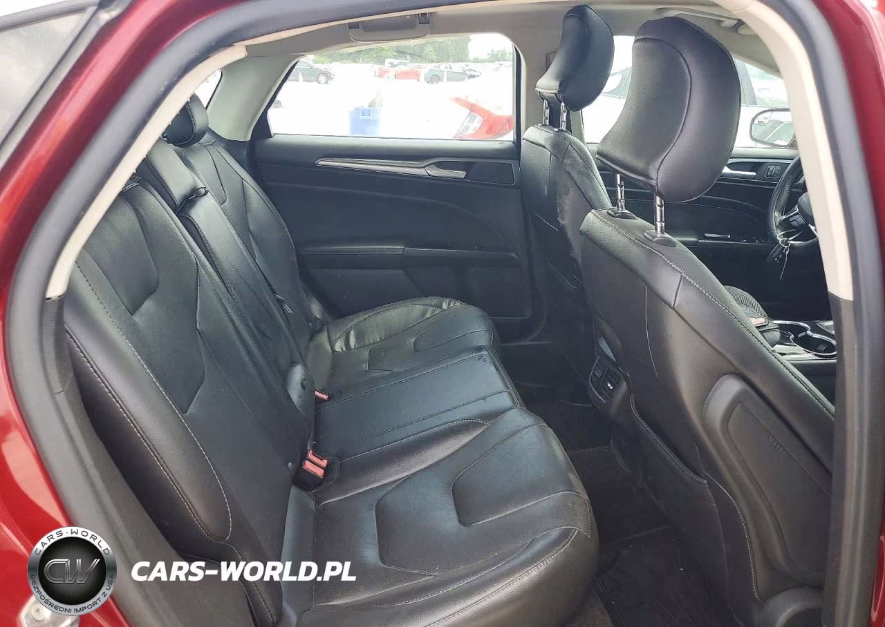 2015 Ford Fusion Titanium VIN:3FA6P0D93FR203607 - 10