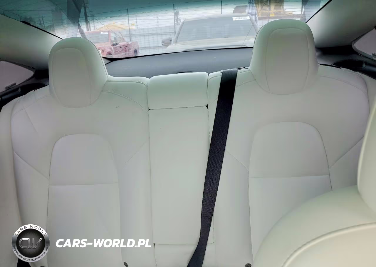 2022 Tesla Model 3 VIN:5YJ3E1EAXNF353179 - 10