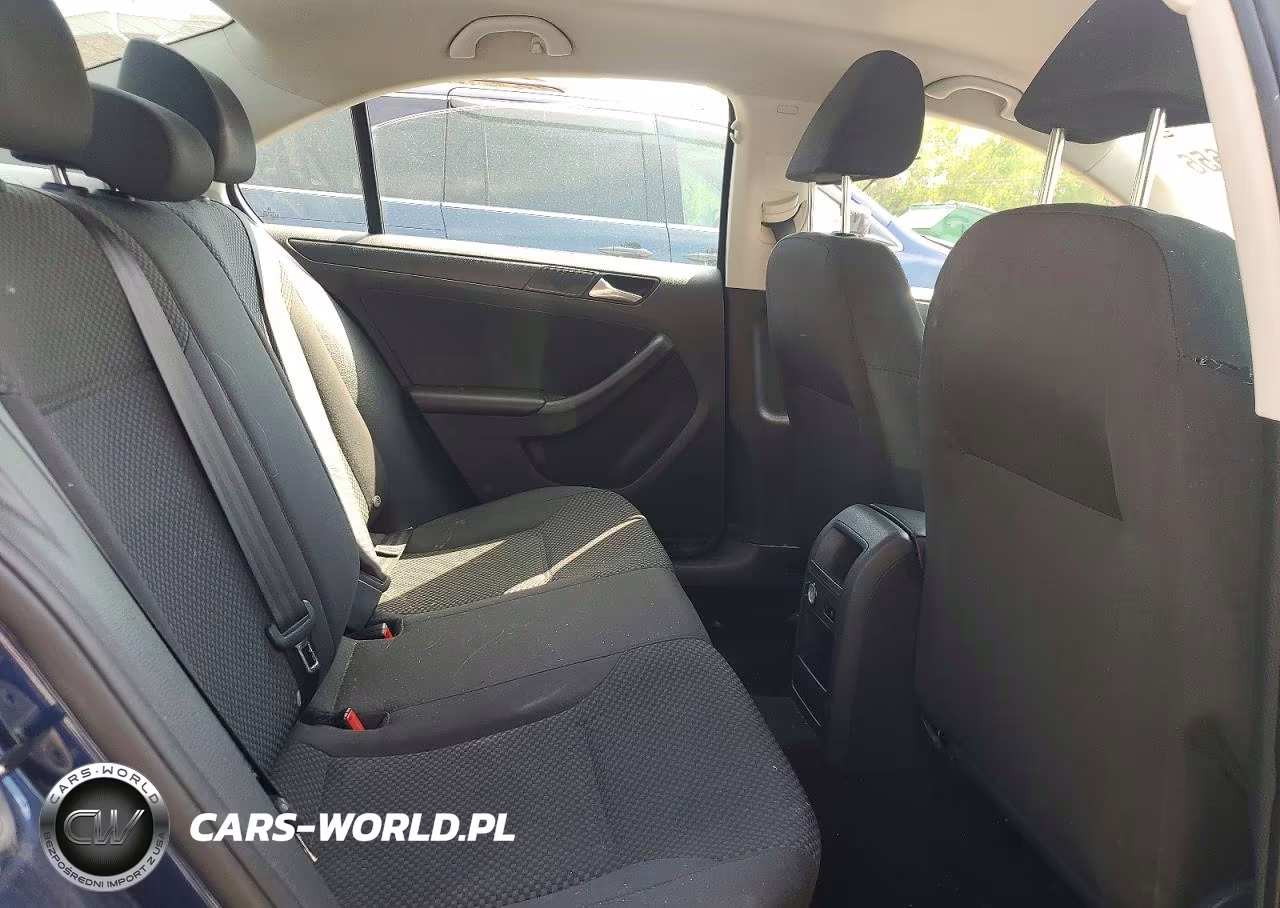 2014 Volkswagen Jetta Base VIN:3VW2K7AJ8EM326147 - 10