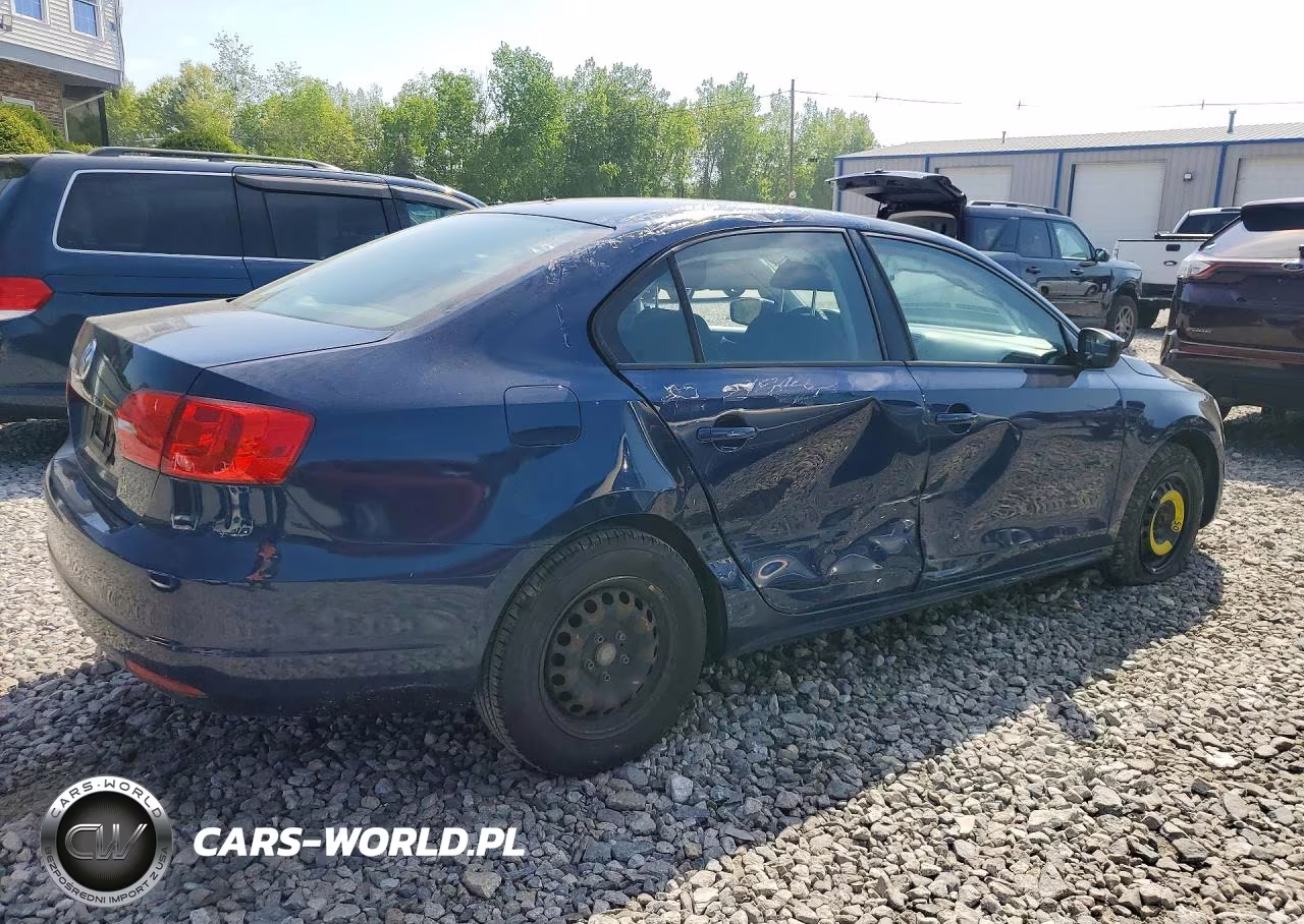 2014 Volkswagen Jetta Base VIN:3VW2K7AJ8EM326147 - 3