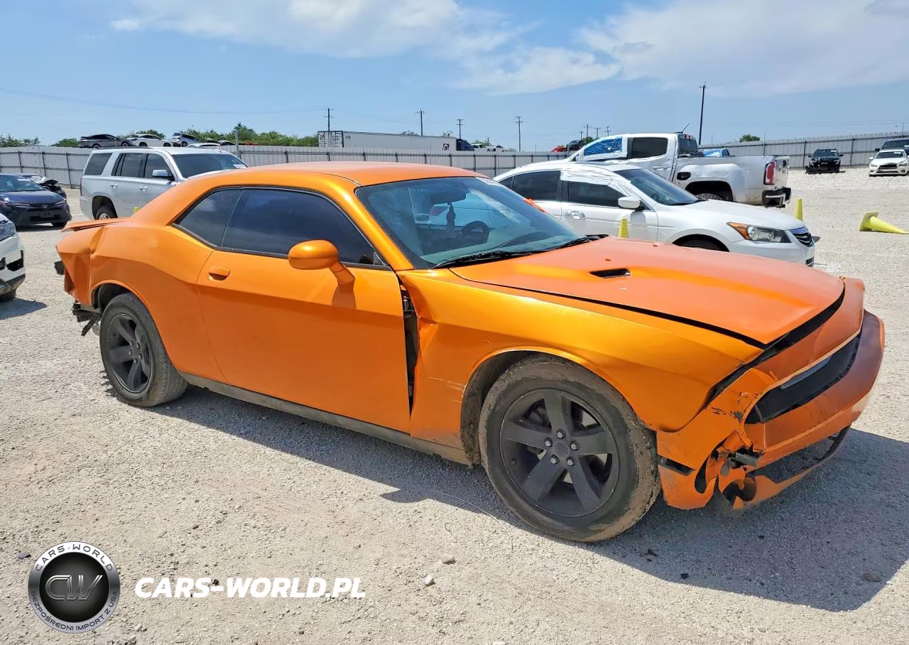 2014 Dodge Challenger Sxt VIN:2C3CDYAG2EH244817 - 4