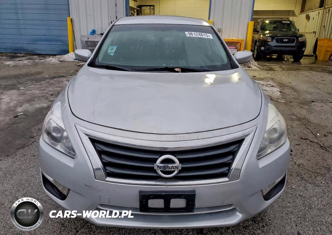 2015 Nissan Altima 2.5 VIN:1N4AL3AP7FC174279 - 5