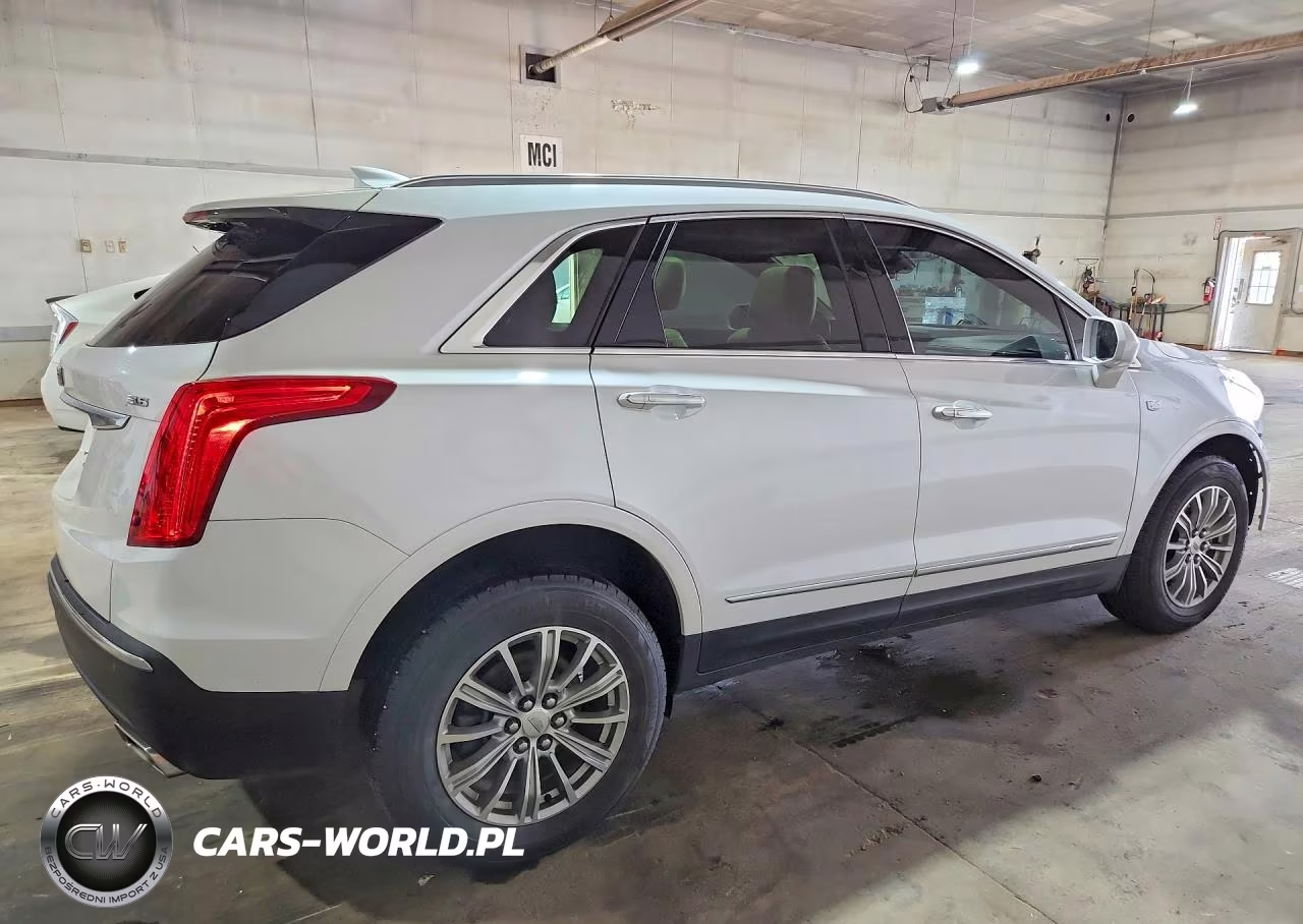 2017 Cadillac Xt5 Luxury VIN:1GYKNDRS2HZ106070 - 3