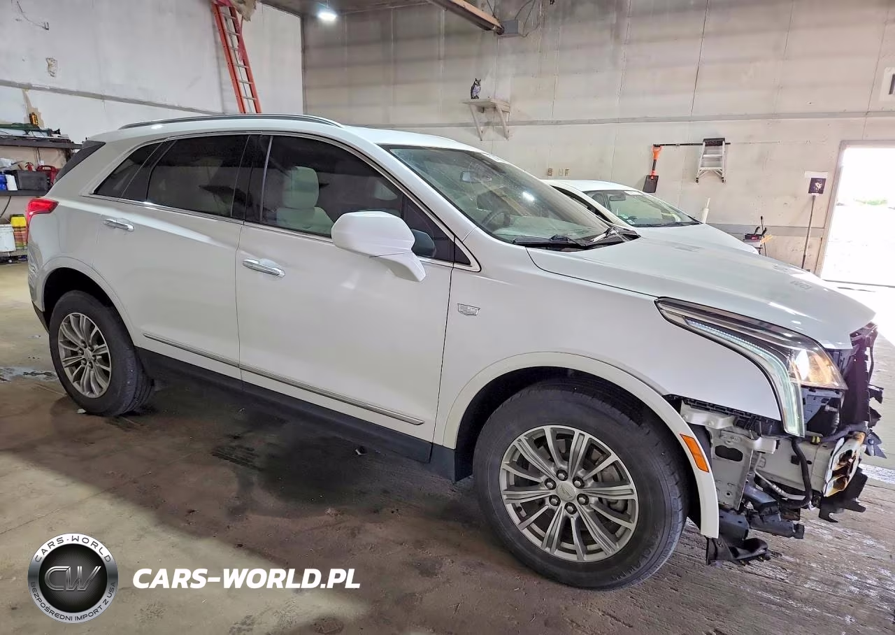 2017 Cadillac Xt5 Luxury VIN:1GYKNDRS2HZ106070 - 4