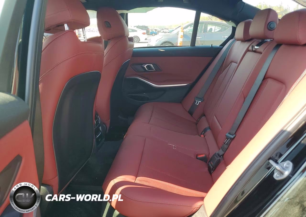 2025 BMW 330Xi VIN:3MW89CW06S8F72939 - 10