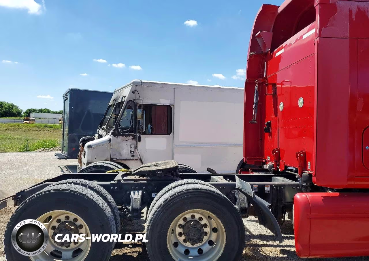 2012 Peterbilt 587 VIN:1XP4D49X1CD131866 - 6