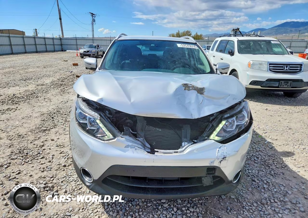 2017 NISSAN ROGUE SPORT SV VIN:JN1BJ1CR7HW101960 - 5