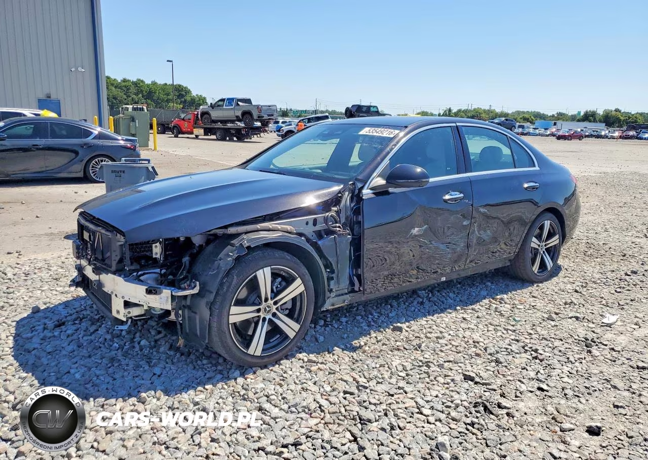 2023 Mercedes-Benz C 300 4Matic – zdjęcie 1 z 13