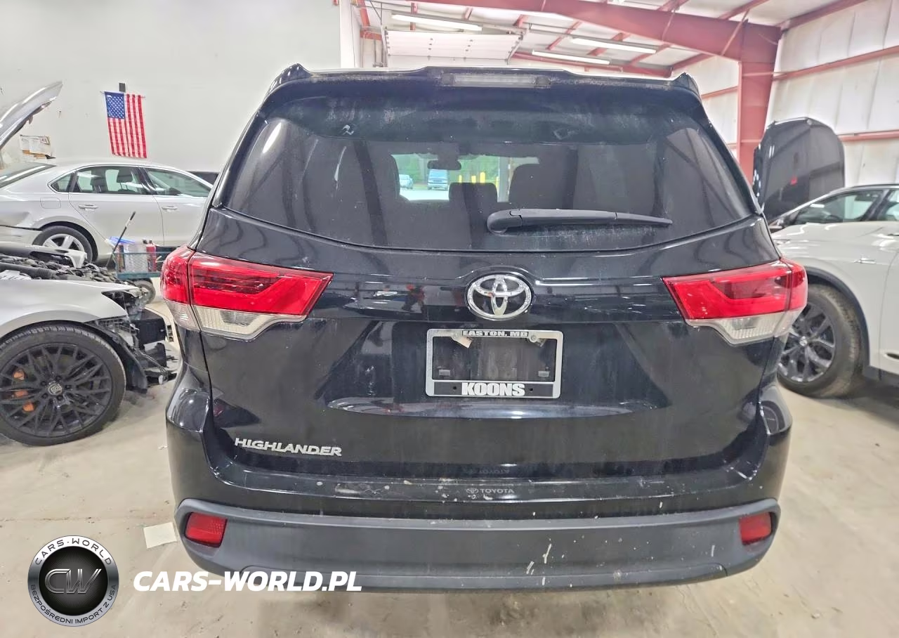 2019 Toyota Highlander Le VIN:5TDZARFH2KS043051 - 6