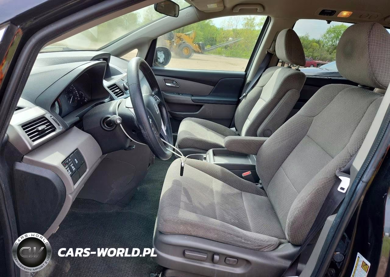 2016 Honda Odyssey VIN:5FNRL5H3XGB051933 - 7