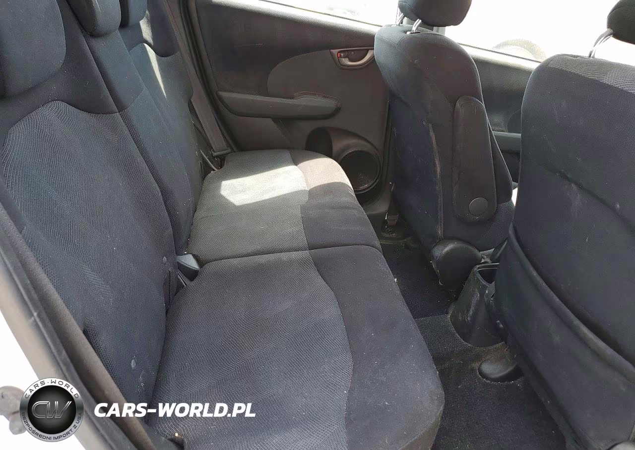 2009 Honda Fit Sport VIN:JHMGE88499S004229 - 10