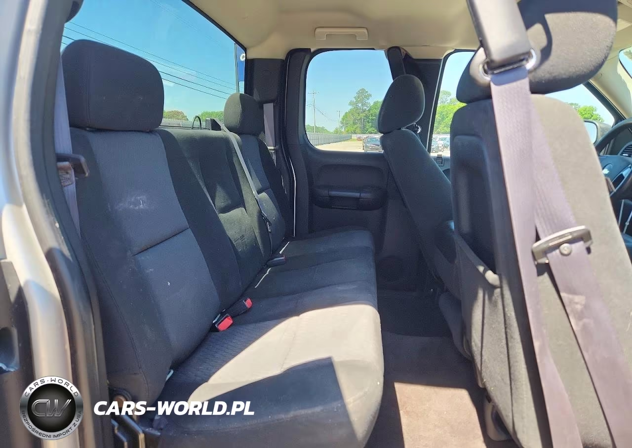 2011 Chevrolet Silverado C1500 Ls VIN:1GCRCREA1BZ423477 - 10