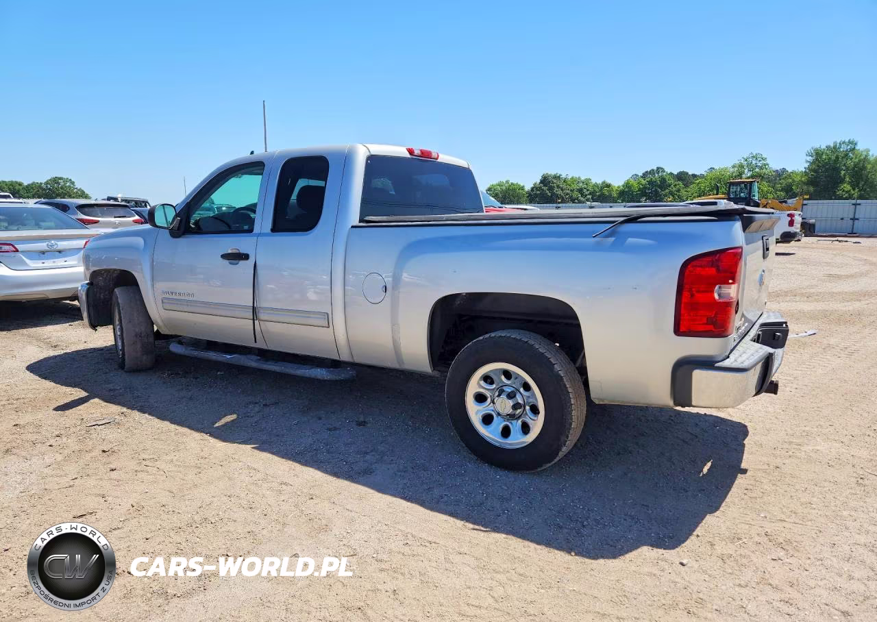 2011 Chevrolet Silverado C1500 Ls VIN:1GCRCREA1BZ423477 - 2