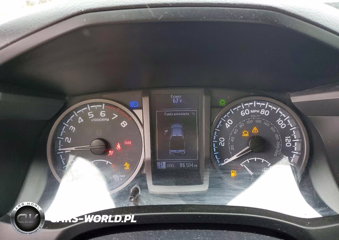 2018 Toyota Tacoma Trd Sport VIN:3TMDZ5BN2JM053634 - 9