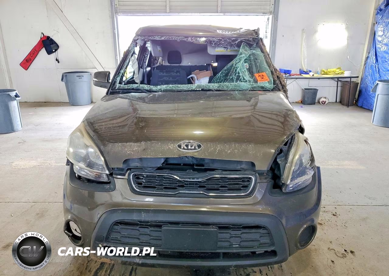 2012 Kia Soul + VIN:KNDJT2A64C7368526 - 5