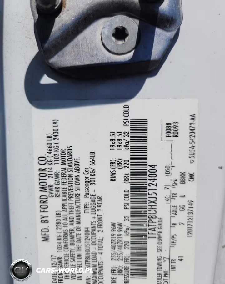 2018 Ford Mustang VIN:1FATP8UHXJ5124004 - 12