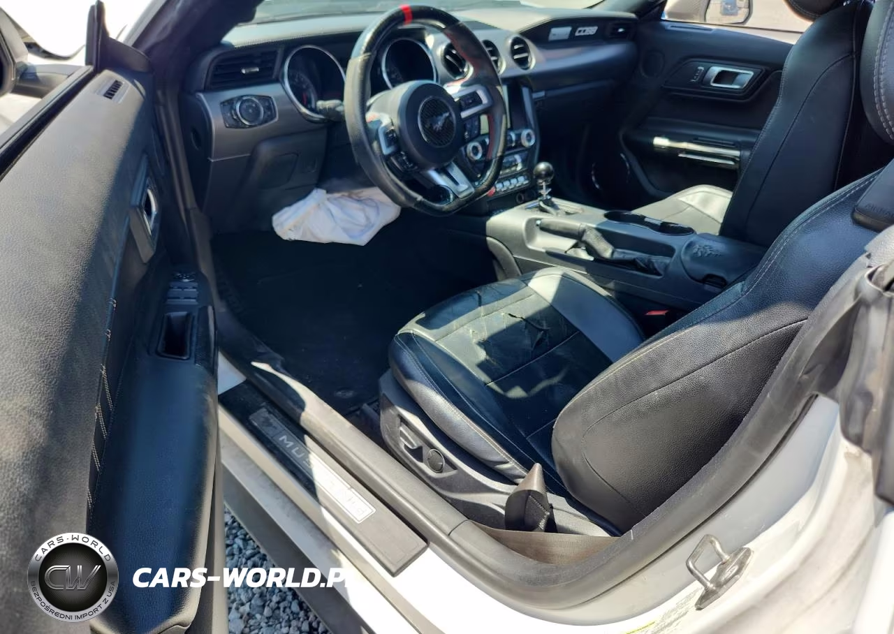 2018 Ford Mustang VIN:1FATP8UHXJ5124004 - 8