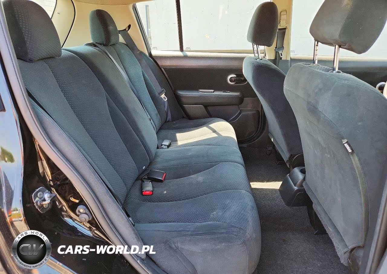 2011 Nissan Versa 1.8S VIN:3N1BC1CP3BL502220 - 10