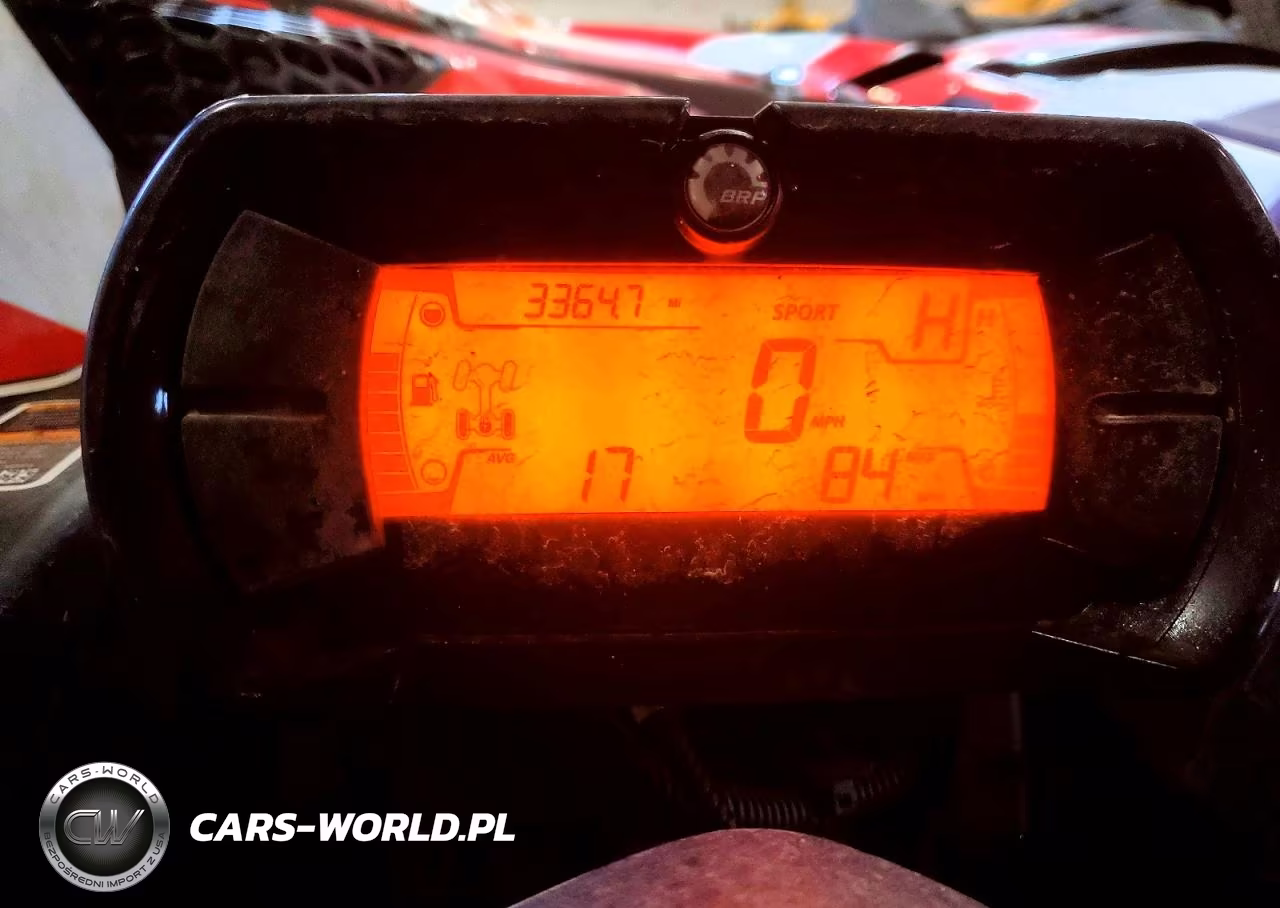 2020 Can-Am Maverick X3 Utility Vehicle VIN:3JBVGAY46LK001829 - 8