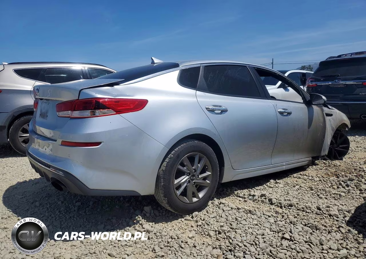 2019 Kia Optima Lx VIN:5XXGT4L30KG323095 - 3