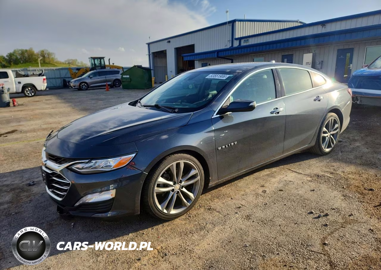 2020 Chev Malibu Premier
